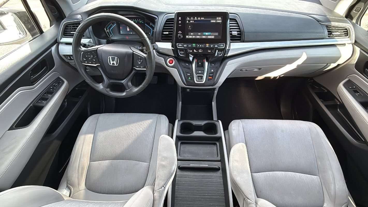 Used 2018 Honda Odyssey EX image 18