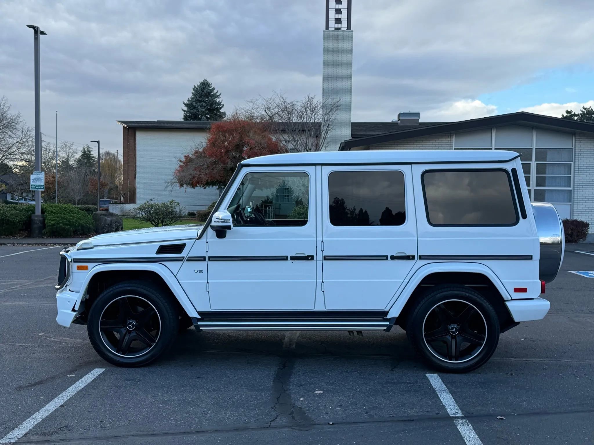 Used 2016 Mercedes-Benz G 550 image 2
