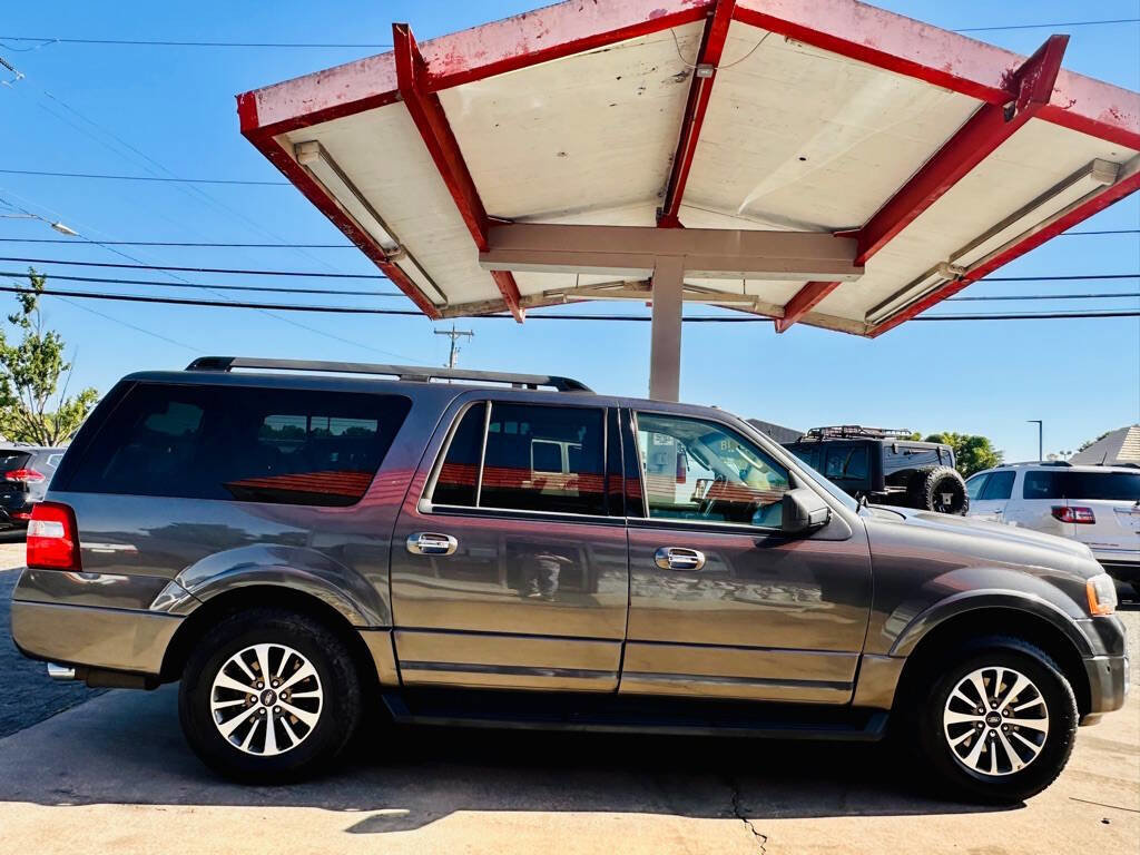 Used 2016 Ford Expedition EL XLT w/ Equipment Group 202A AWD/4WD image 5