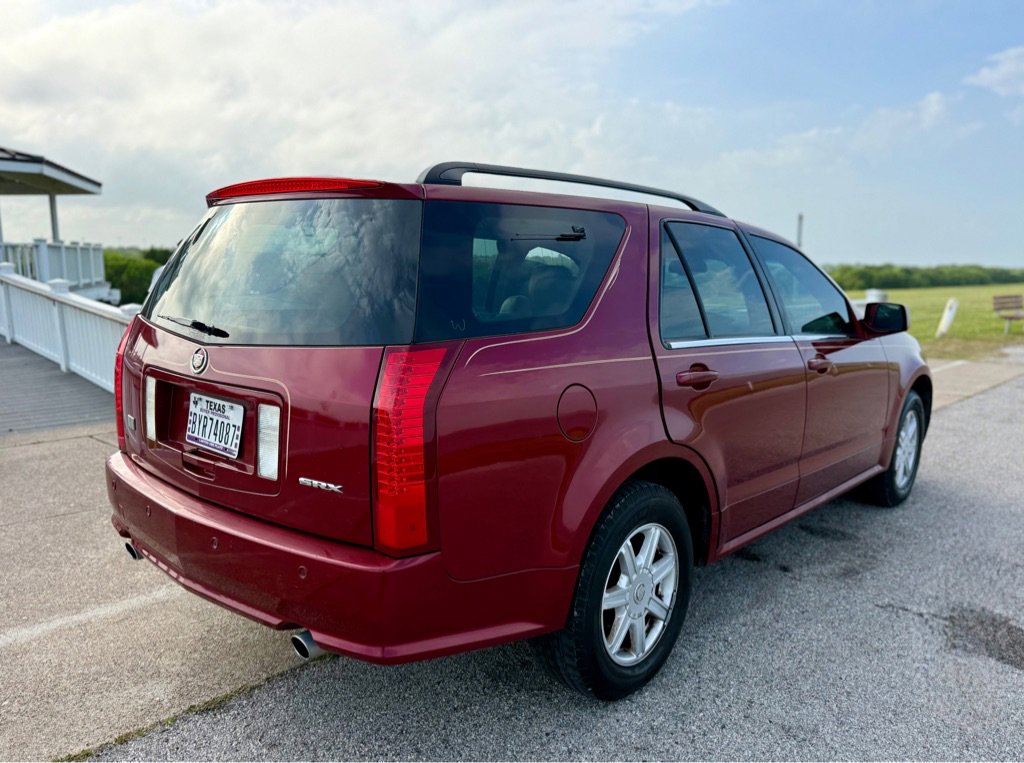 Used 2004 Cadillac SRX w/ Preferred Equipment Group image 5
