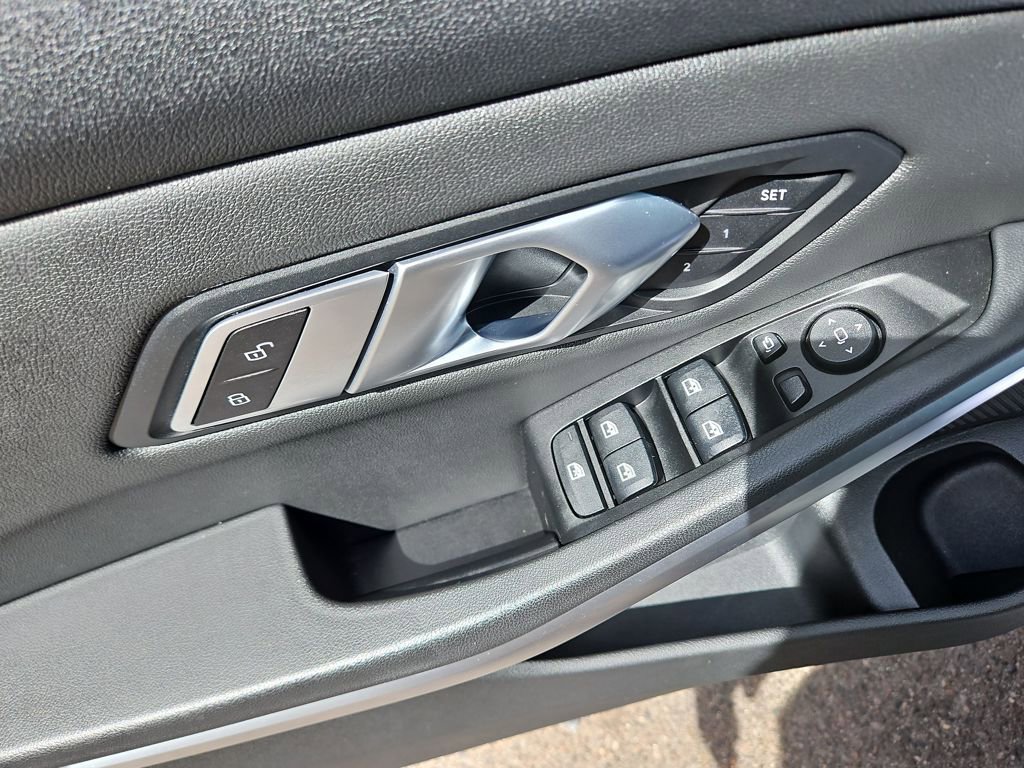 Used 2020 BMW M340i xDrive w/ Parking Assistance Package image 11