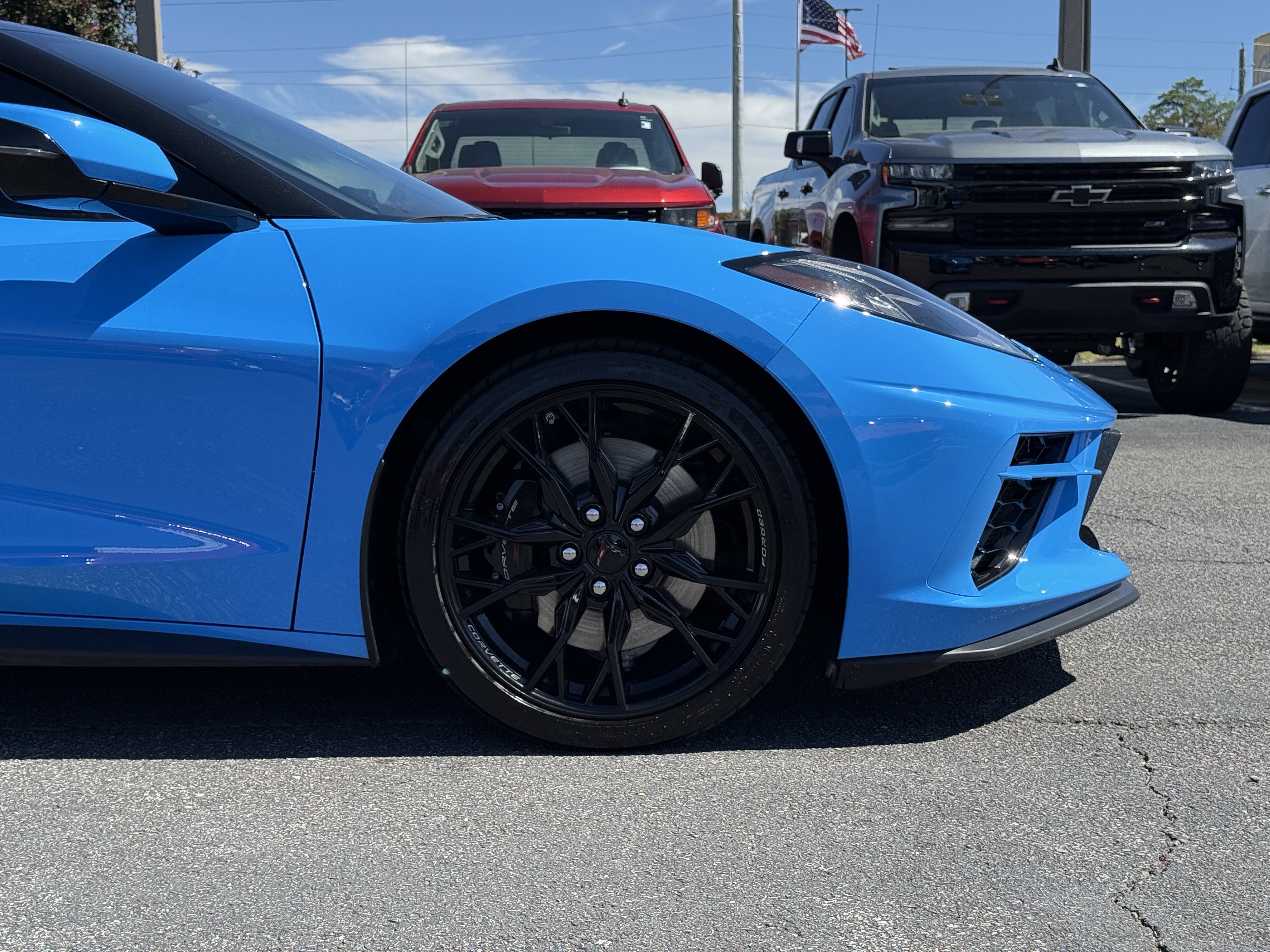 Used 2023 Chevrolet Corvette Stingray Premium Conv w/ Z51 Performance Package RWD image 13