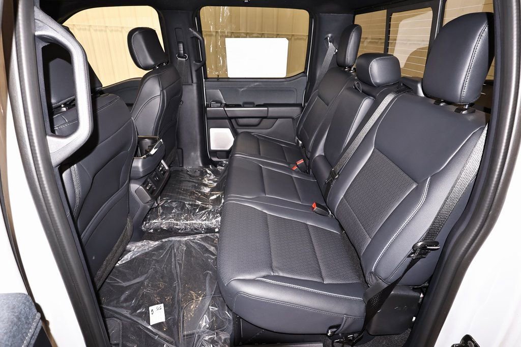 New 2026 Ford F150 Lariat w/ Equipment Group 502A High image 13