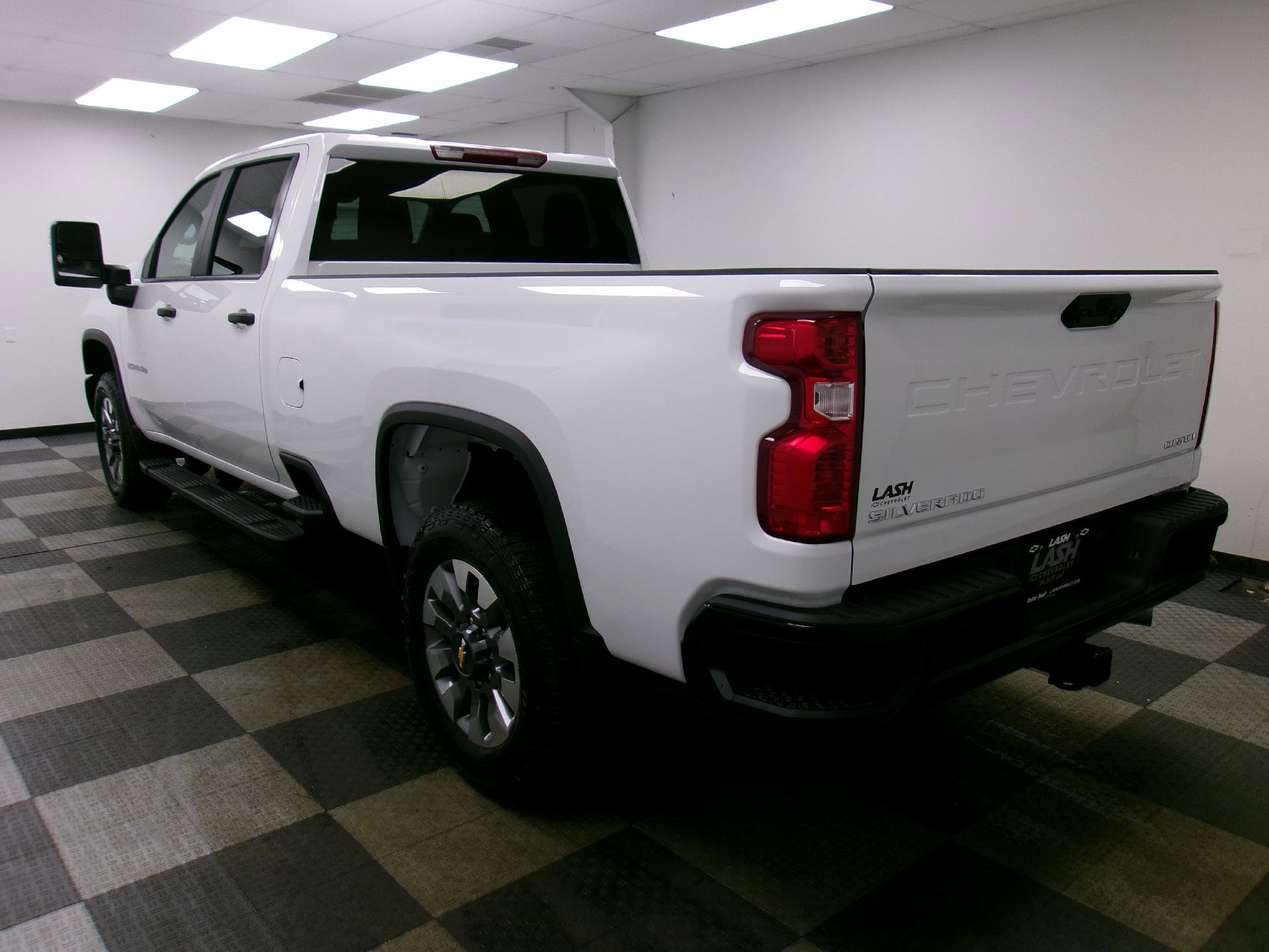 New 2026 Chevrolet Silverado 2500 Custom w/ Custom Value Package AWD/4WD image 13