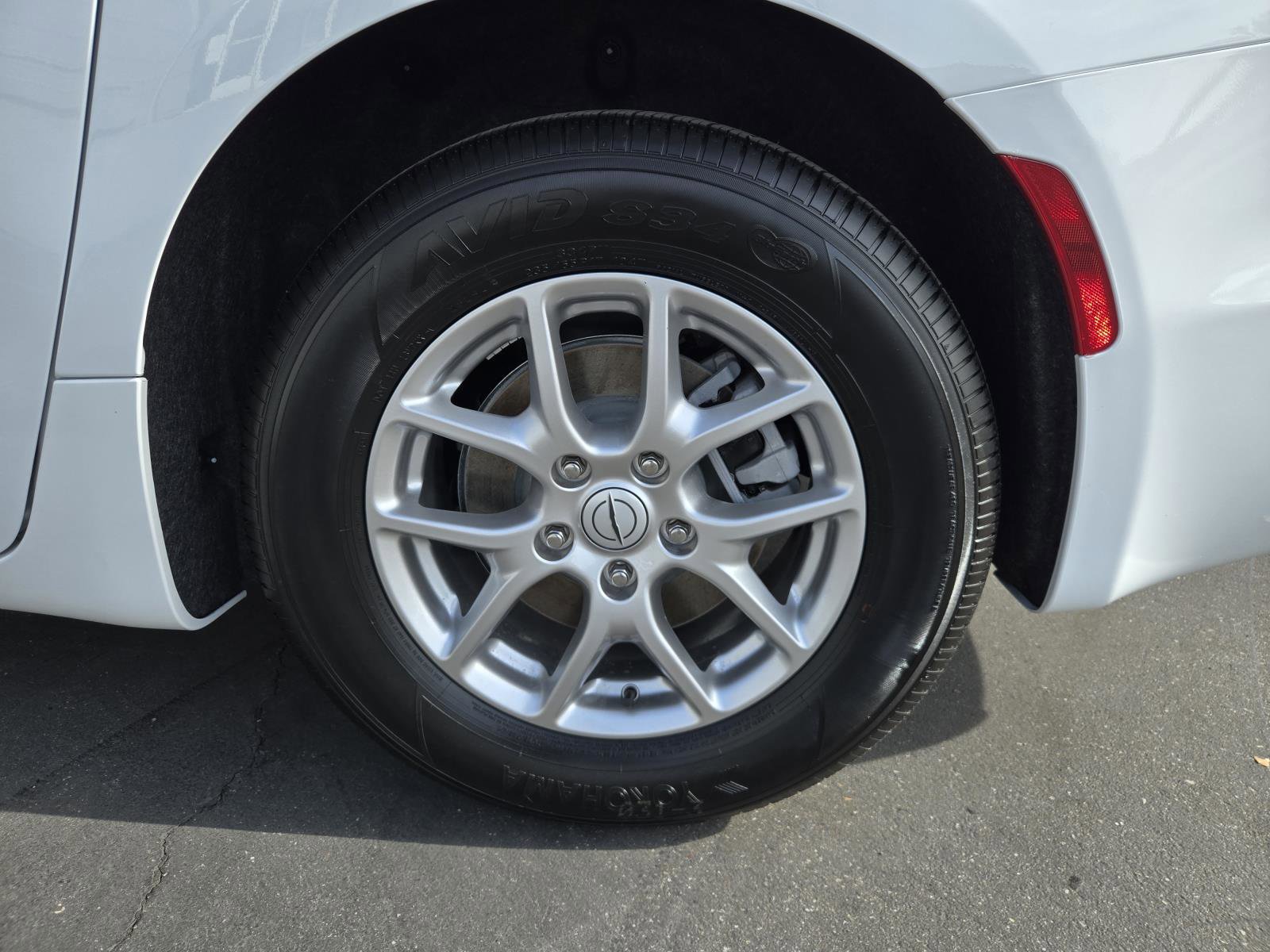 New 2026 Chrysler Pacifica Select image 35