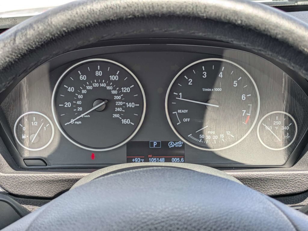 Used 2018 BMW 320i xDrive Sedan AWD/4WD image 39