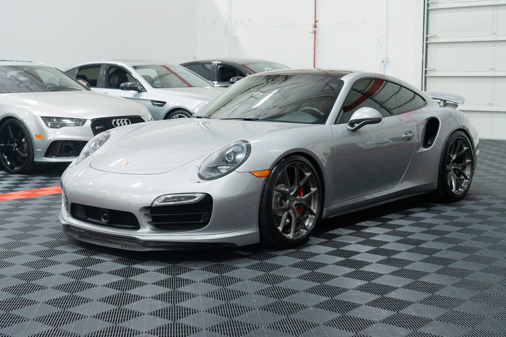 Used 2014 Porsche 911 Turbo AWD/4WD image 3