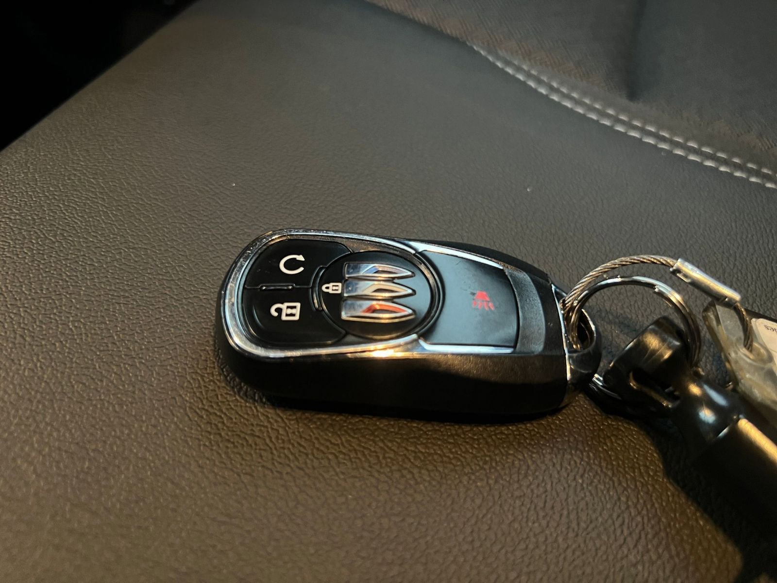 Used 2025 Buick Encore GX Preferred image 22