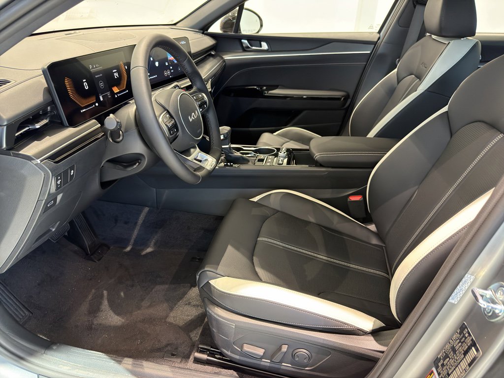 New 2026 Kia K5 GT-Line image 12