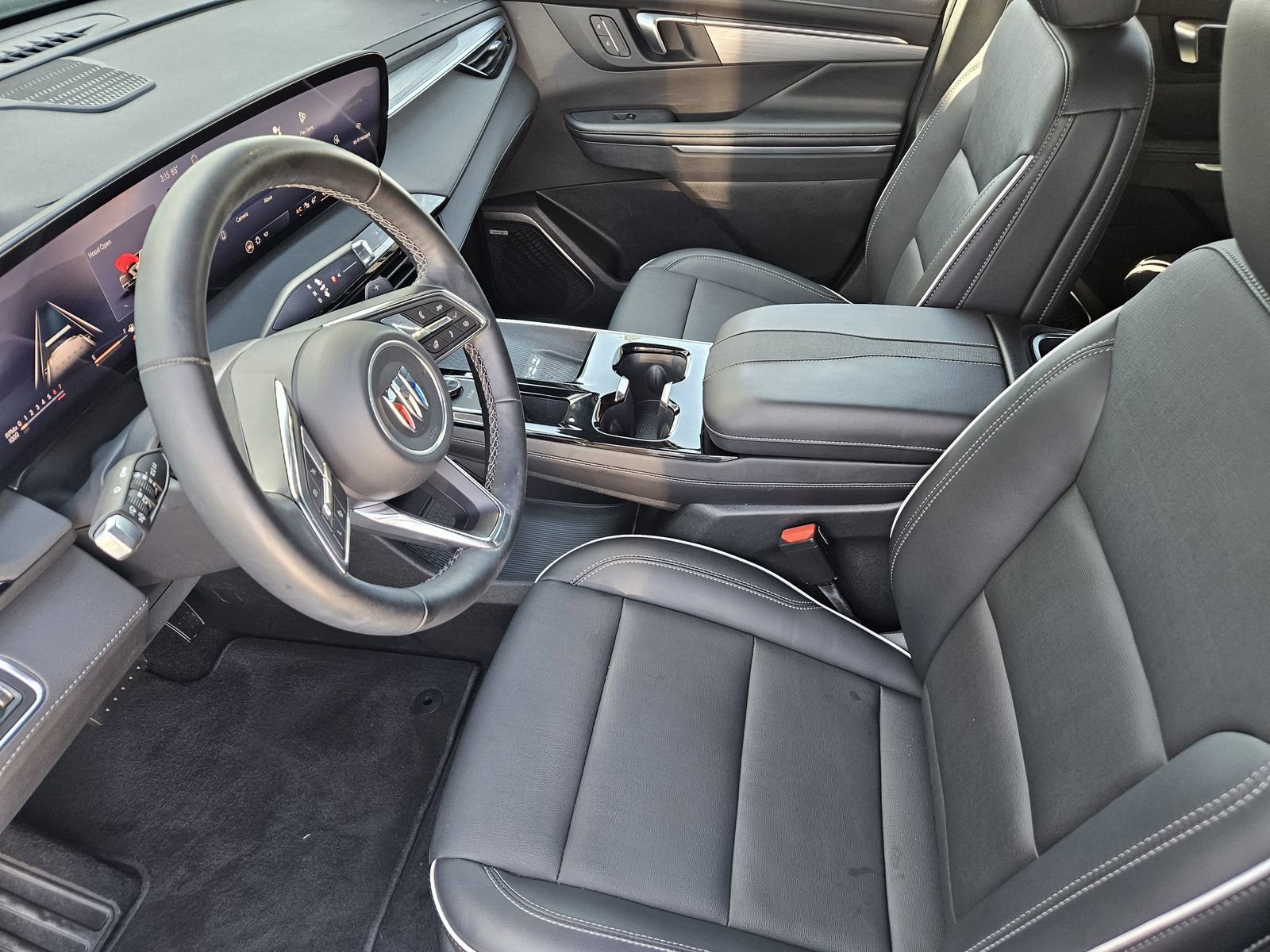 Used 2025 Buick Enclave Preferred FWD image 18