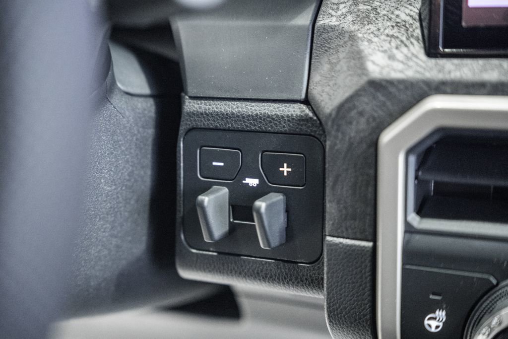 New 2026 Toyota Tacoma Limited image 27