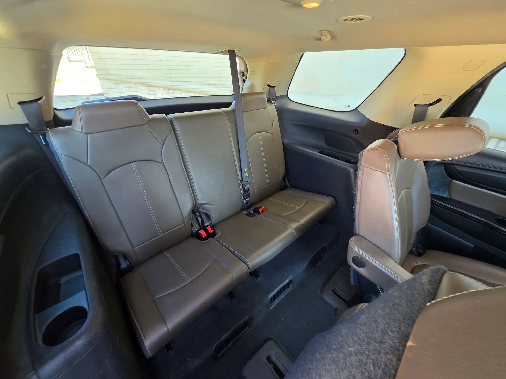 Used 2016 GMC Acadia SLT image 16