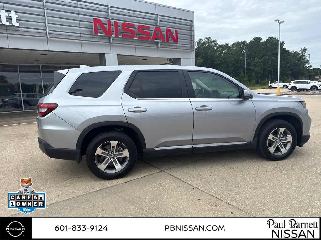 Used 2025 Honda Pilot EX-L image 5