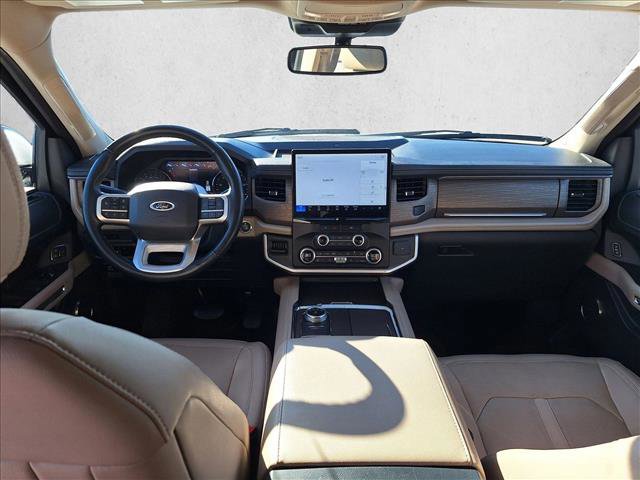 Used 2023 Ford Expedition Max Limited image 17