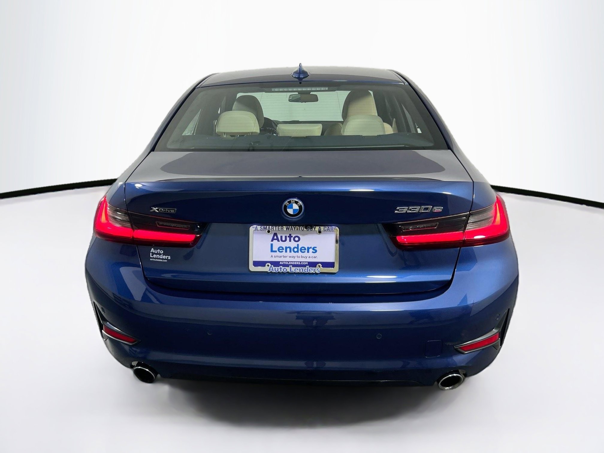 Used 2022 BMW 330e xDrive w/ Driving Assistance Package image 6