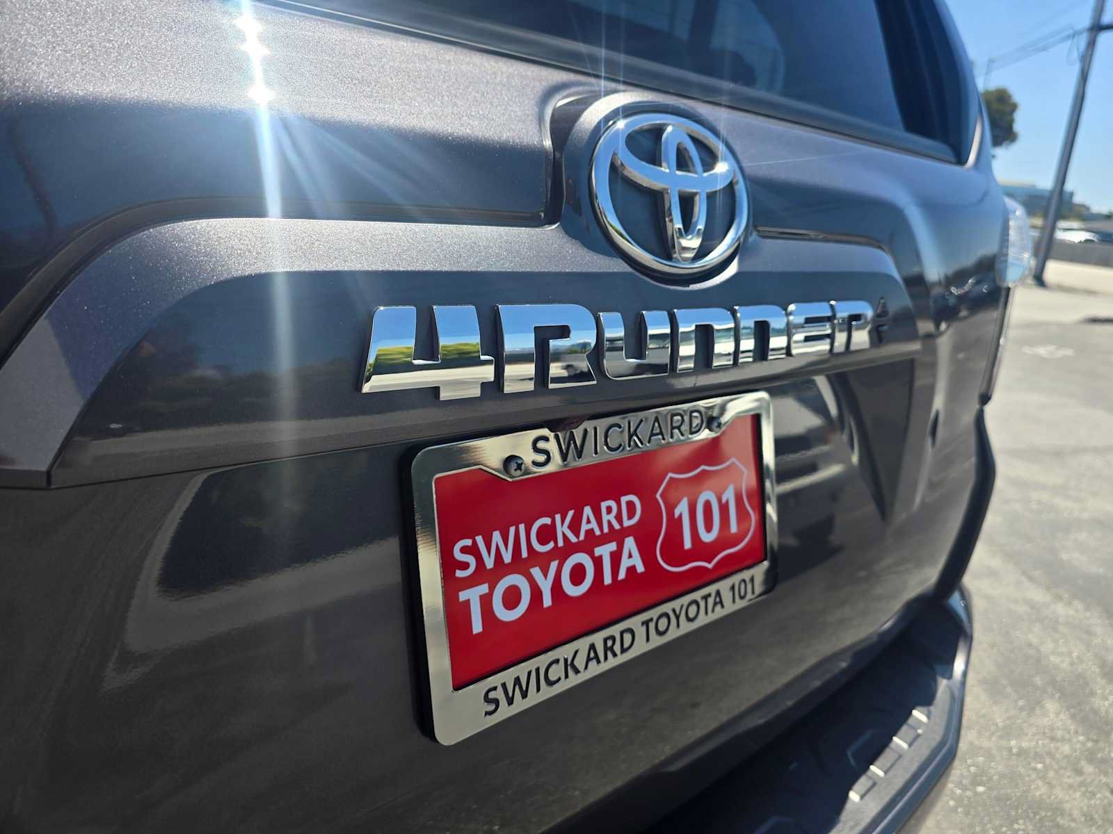 Used 2023 Toyota 4Runner SR5 AWD/4WD image 13
