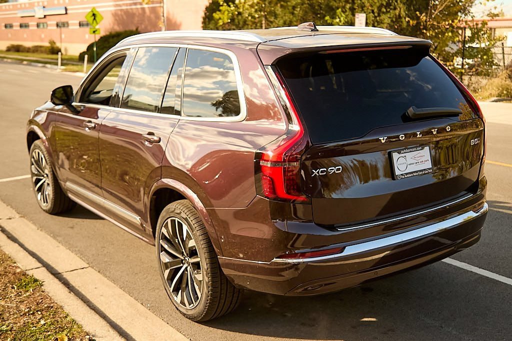 New 2026 Volvo XC90 B5 Ultra w/ Protection Package AWD/4WD image 7