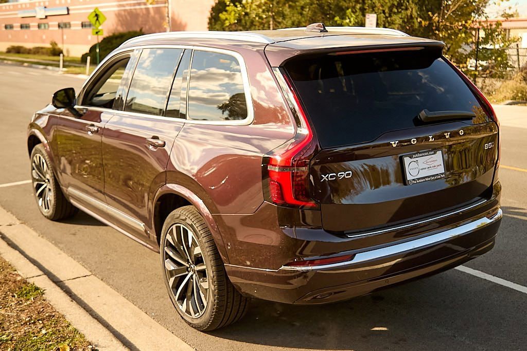 New 2026 Volvo XC90 B5 Ultra w/ Protection Package image 7