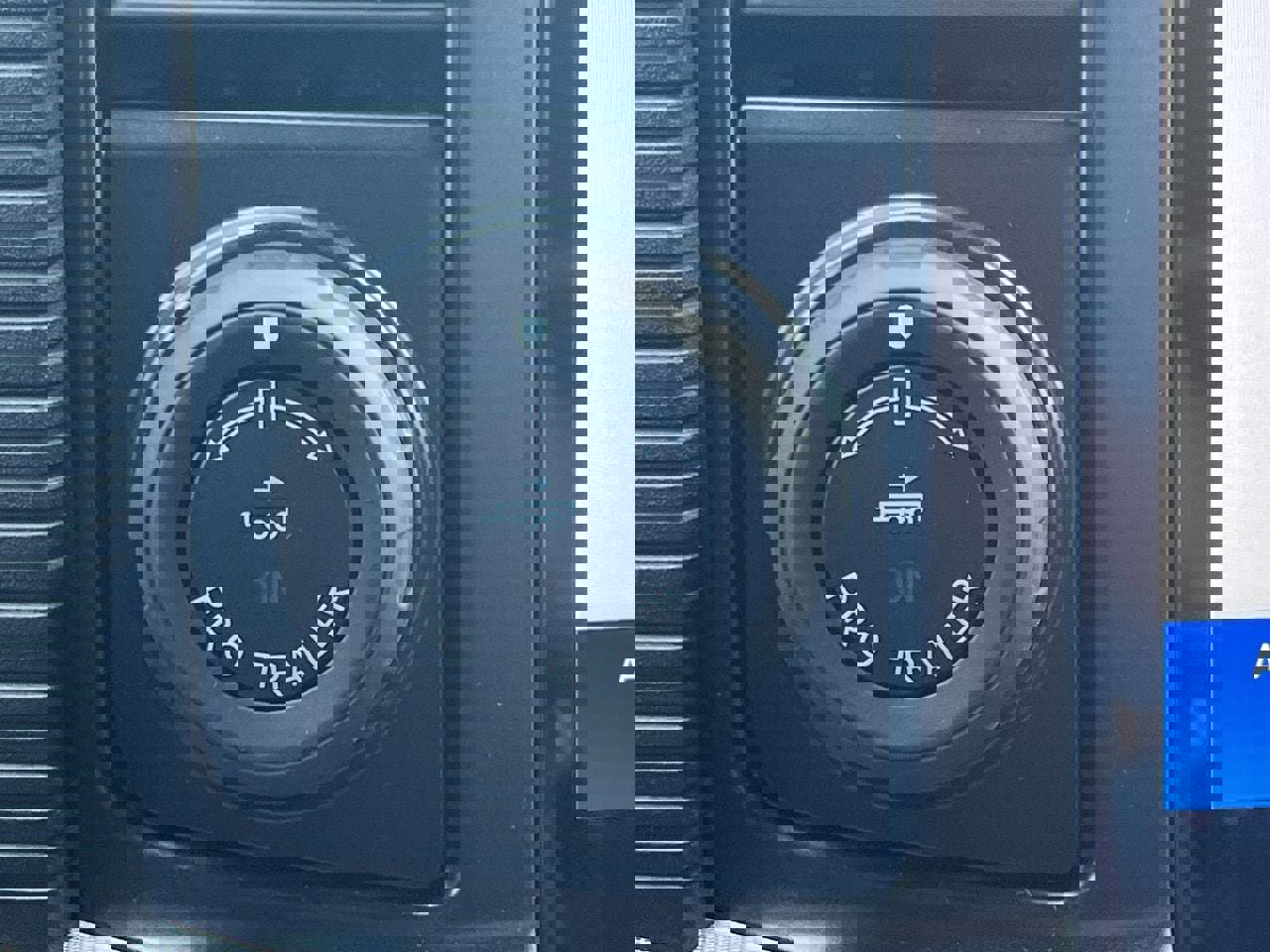 New 2025 Ford F150 Lariat w/ Equipment Group 502A High image 6