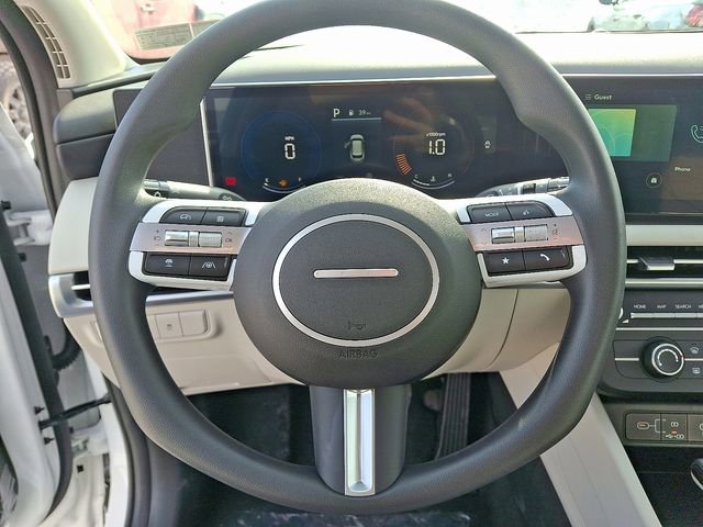 New 2026 Hyundai Tucson SE image 8