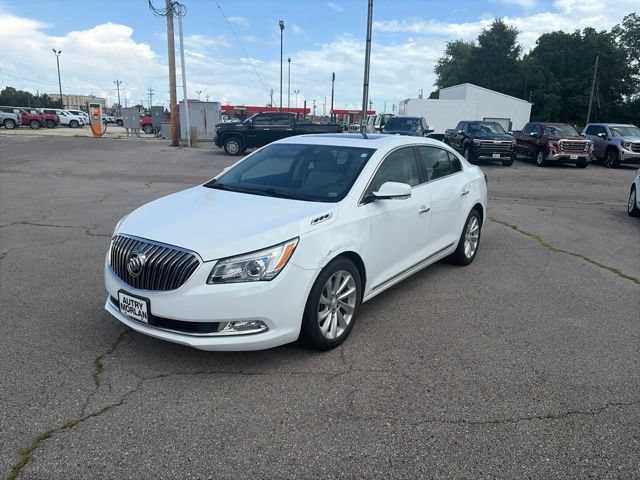 Used 2015 Buick LaCrosse Leather FWD image 2