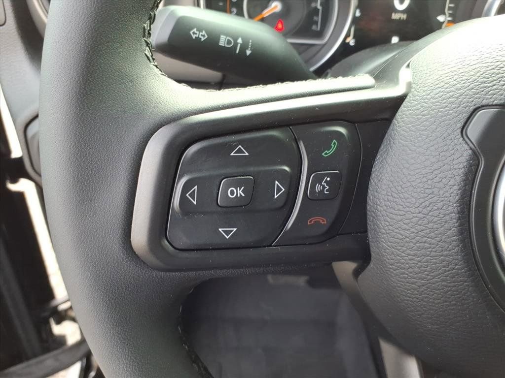 Used 2023 Jeep Wrangler Sport S image 24