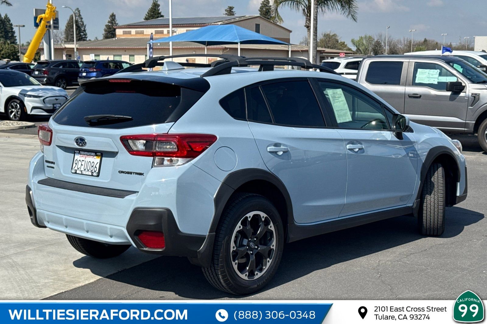 Used 2023 Subaru Crosstrek 2.0i Premium w/ Popular Package #4 image 4