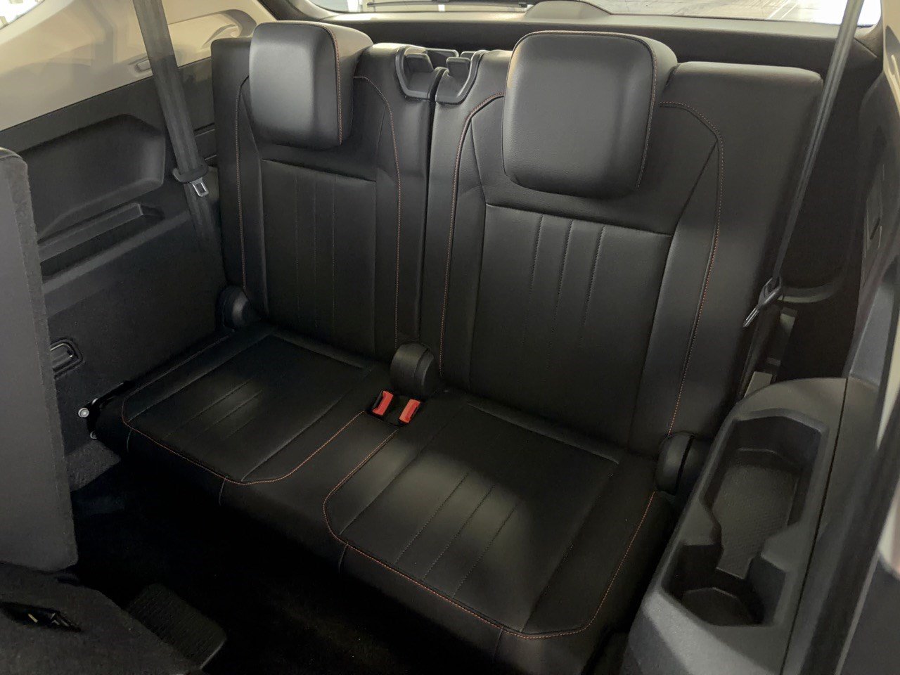 Used 2024 Volkswagen Tiguan Wolfsburg Edition FWD image 31