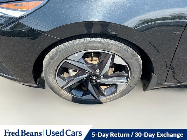 Used 2023 Hyundai Elantra SEL w/ Convenience Package image 32