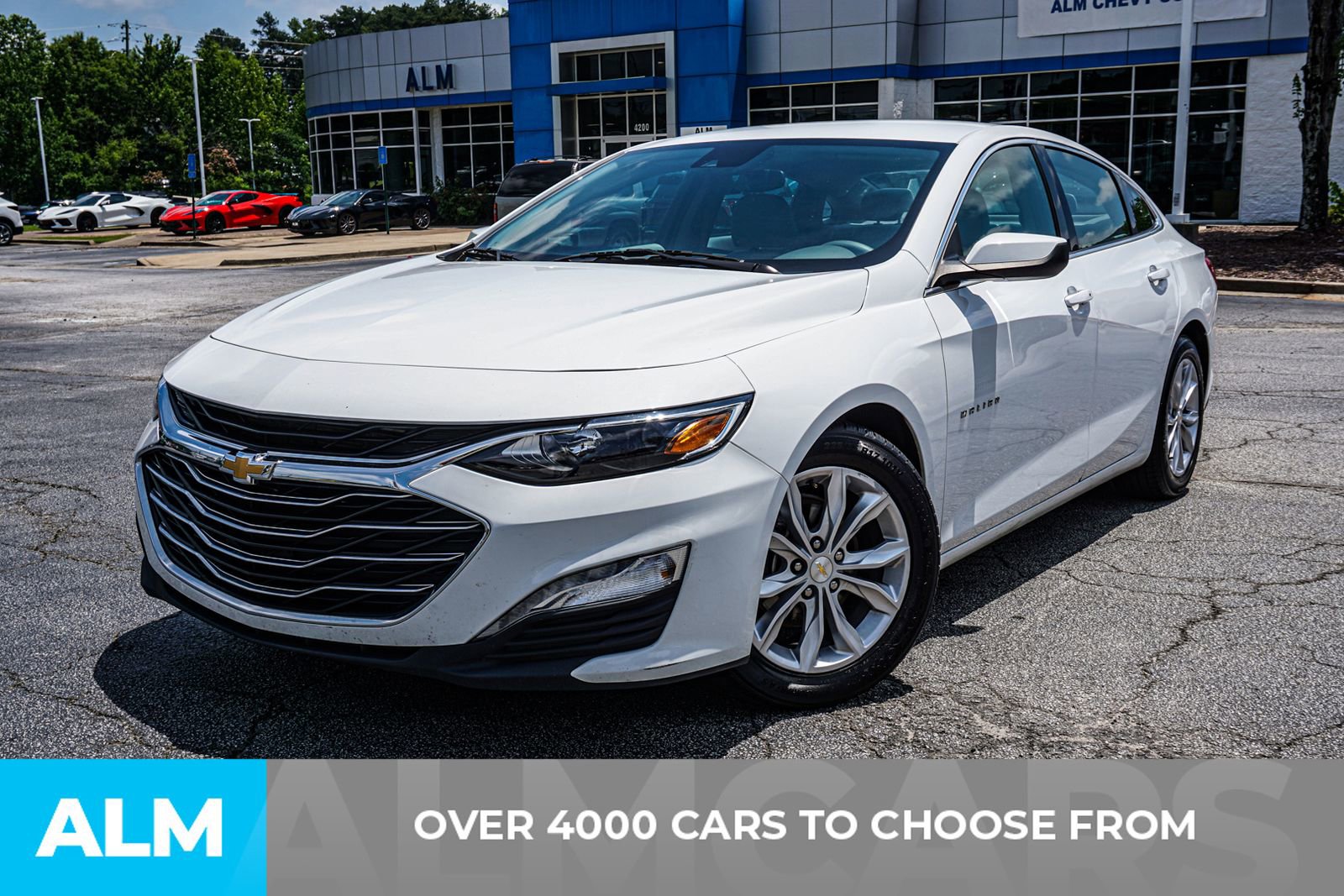 Used 2024 Chevrolet Malibu LT FWD image 3
