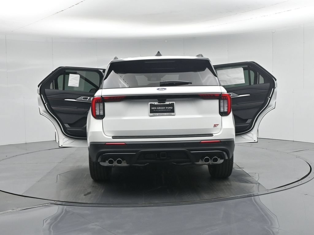 New 2026 Ford Explorer ST w/ Sun And Sound Package AWD/4WD image 33
