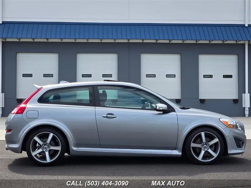Used 2011 Volvo C30 T5 R-Design image 9