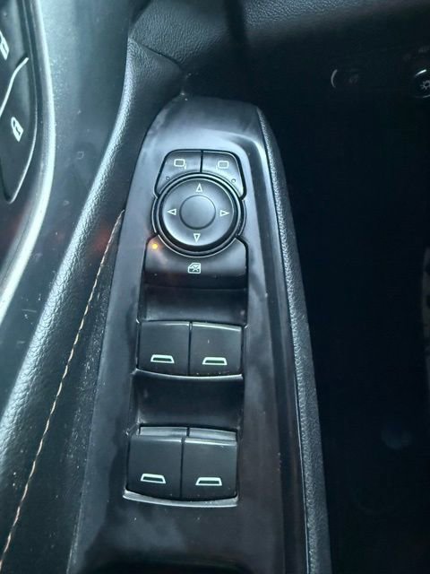 Used 2019 Chevrolet Traverse LS image 18