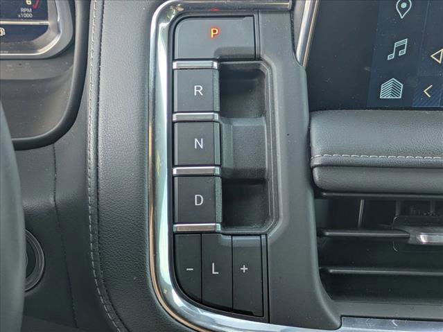 Used 2023 Chevrolet Tahoe Z71 w/ Luxury Package image 7