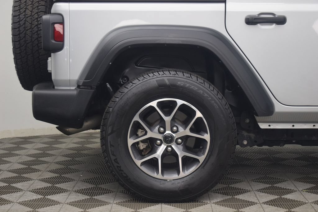 Used 2024 Jeep Wrangler Unlimited Sport AWD/4WD image 30