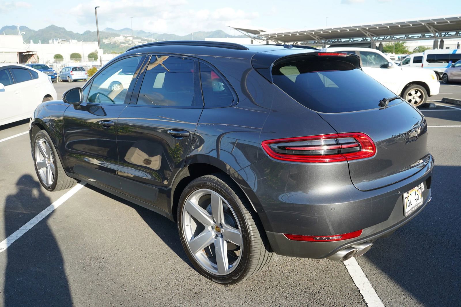 Used 2018 Porsche Macan S image 25