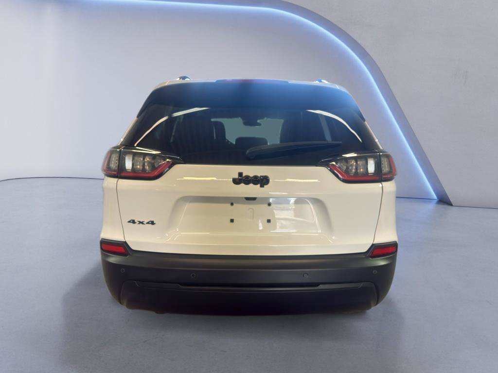 Used 2020 Jeep Cherokee Latitude Plus AWD/4WD image 7