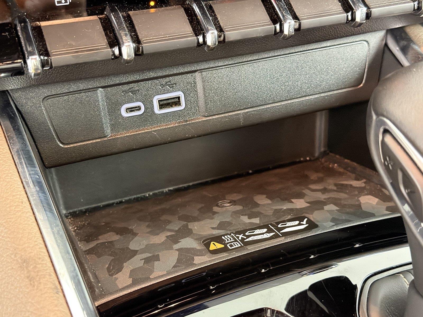 Used 2024 GMC Canyon Denali AWD/4WD image 29