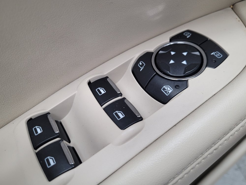 Used 2019 Lincoln MKZ Reserve FWD image 27