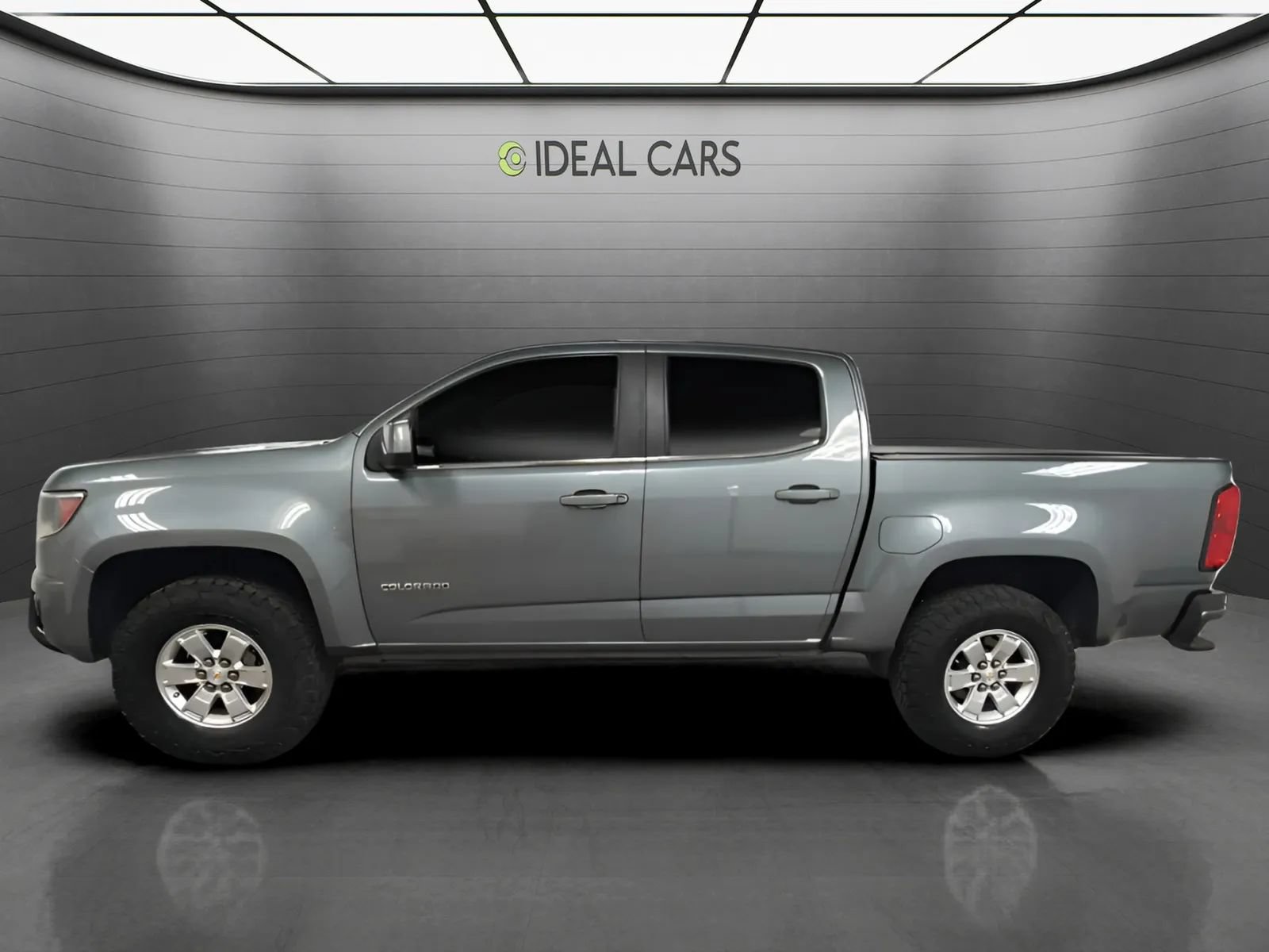Used 2020 Chevrolet Colorado W/T w/ WT Convenience Package RWD image 8