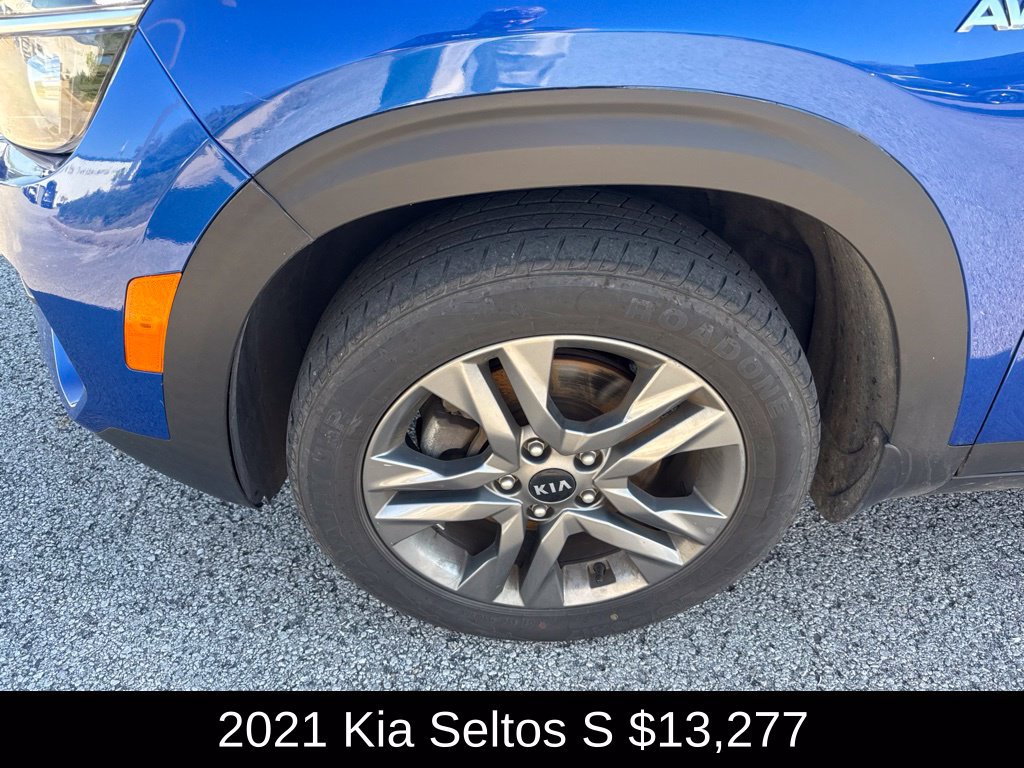Used 2021 Kia Seltos S AWD/4WD image 9