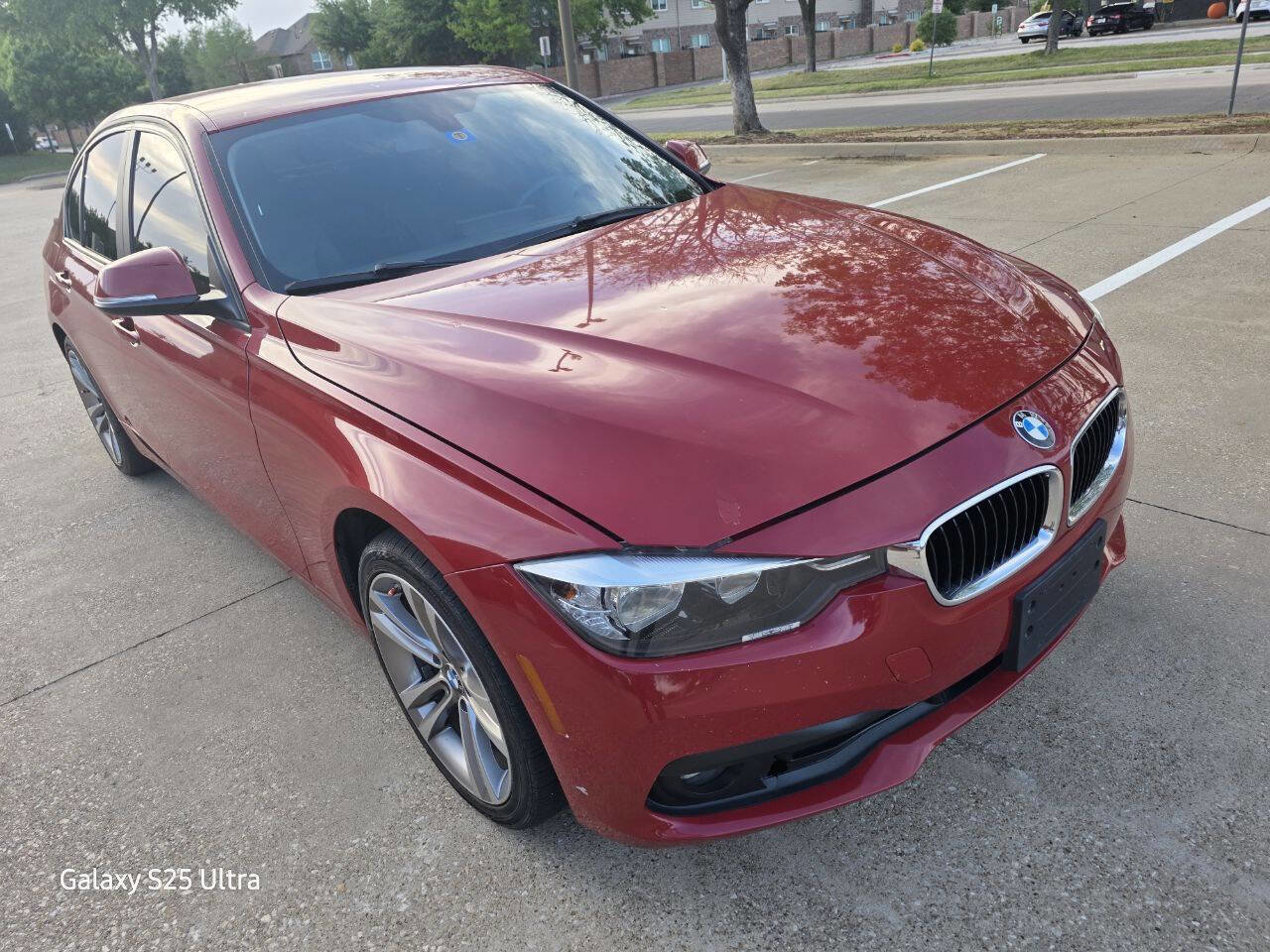 Used 2017 BMW 320i Sedan image 1
