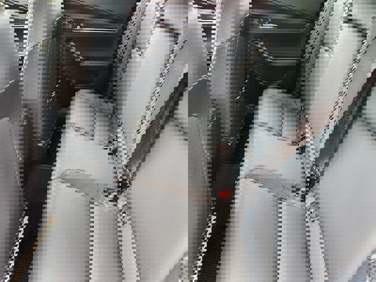 Used 2025 MAZDA MAZDA3 s image 28