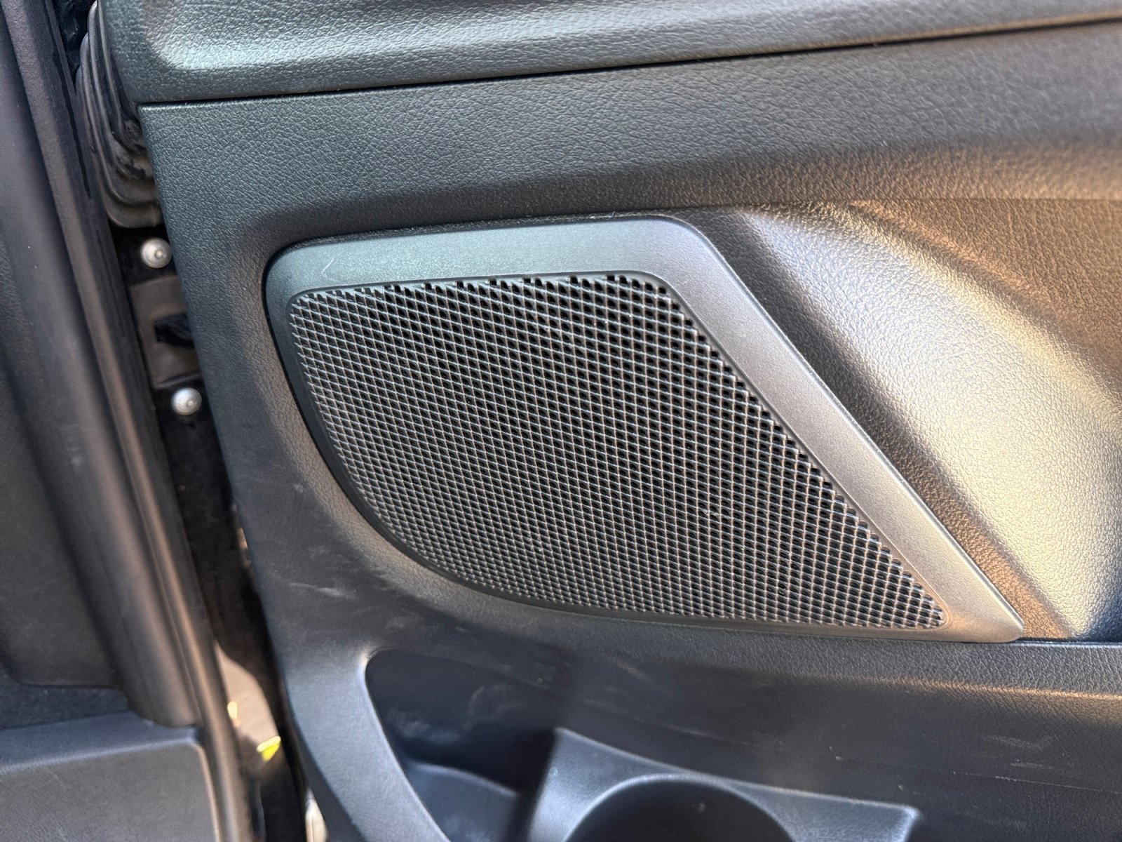 Used 2023 Mercedes-Benz Metris Passenger image 27