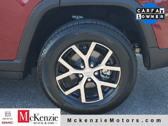 Used 2025 Jeep Grand Cherokee Limited RWD image 32