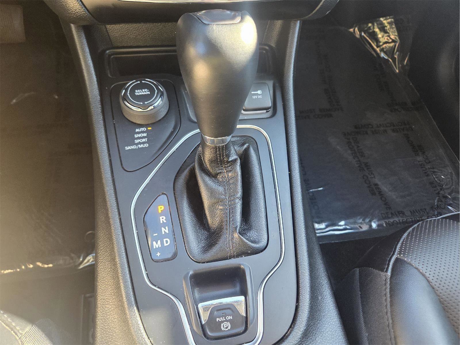 Used 2022 Jeep Cherokee Latitude Lux image 16