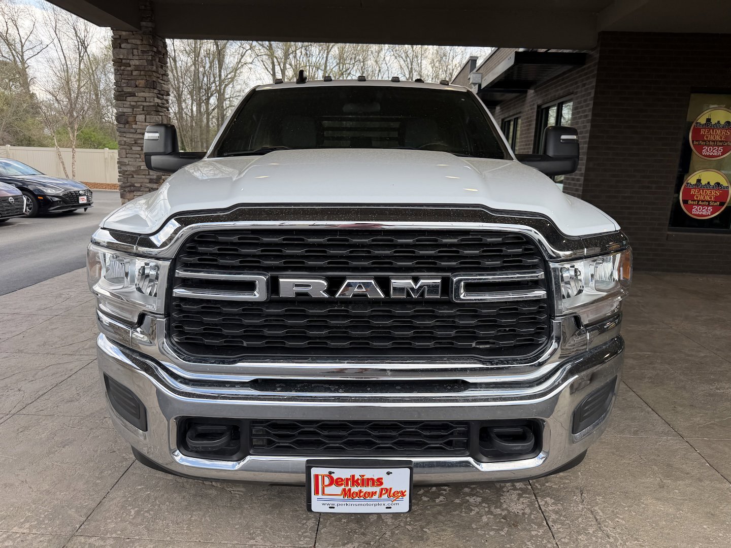 Used 2024 RAM 3500 SLT w/ Quick Order Package 2YG SLT image 4