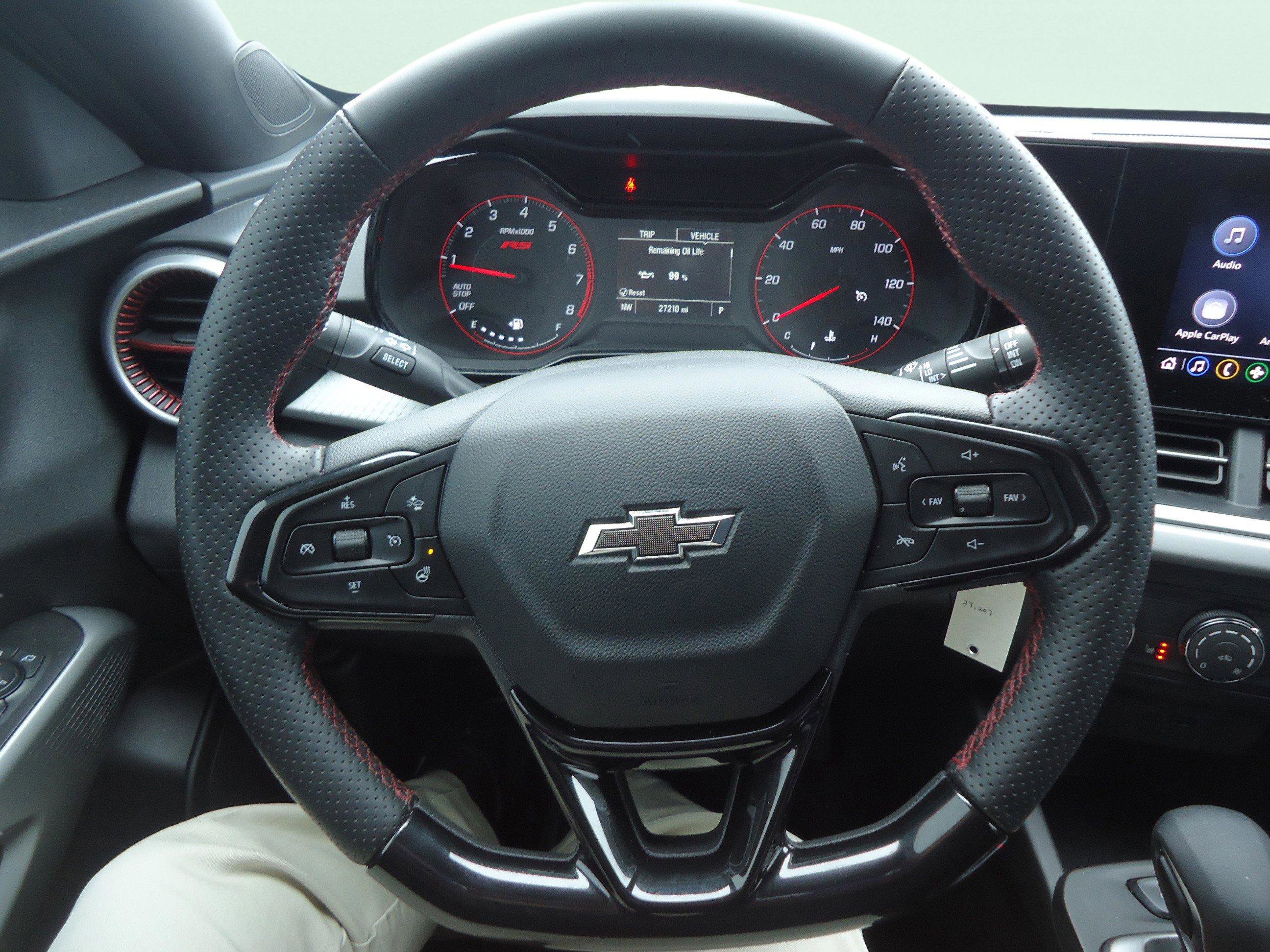 Used 2024 Chevrolet Trax RS image 13