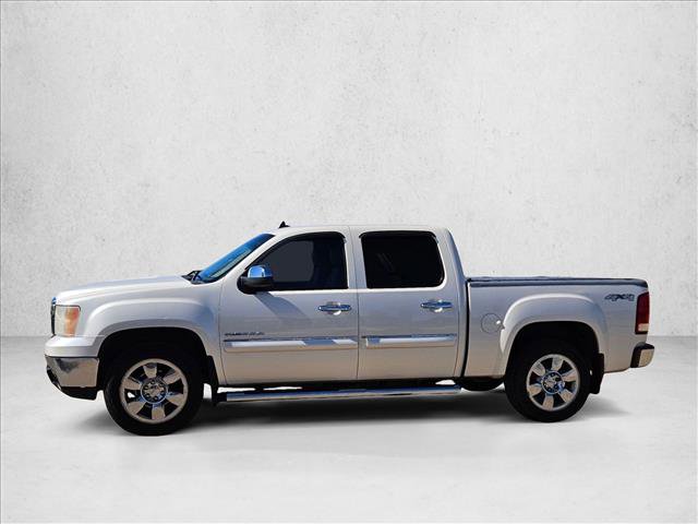 Used 2010 GMC Sierra 1500 SLT w/ White Diamond Tricoat Edition image 9