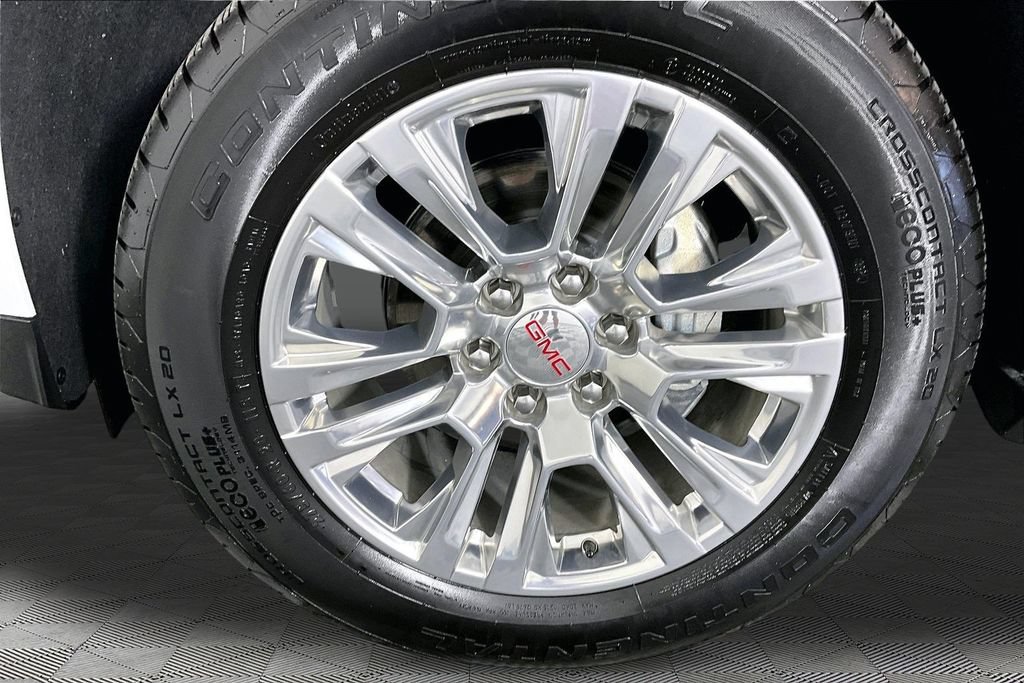 Used 2026 GMC Yukon XL Denali RWD image 32